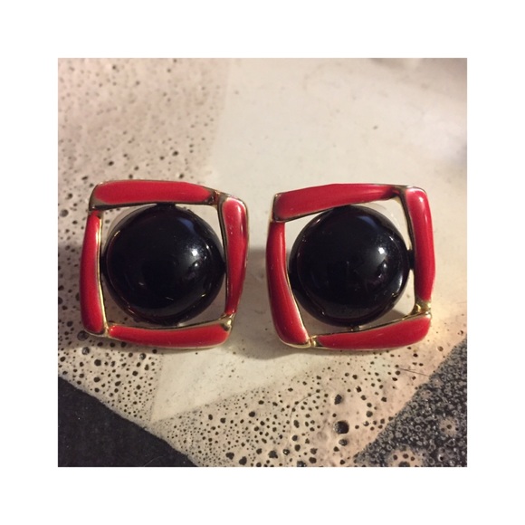 Vintage Jewelry - Vintage Enameled ‘Orbit’ Earrings in Red and Black